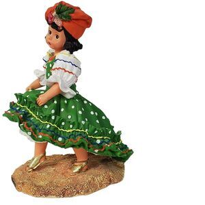 Madame Alexander‎ Brazil 2000 Collectible Ceramic Figurine #573